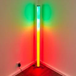 Hofstein Laugar Stehlampe LED Silber, 1-flammig, Fernbedienung, Farbwechsler -LED Leuchten Verkäufe 2022 laugar stehlampe h3170113 24